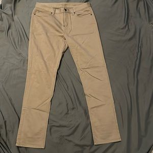 Tan slim cut Banana Republic Traveler pants (EUC)